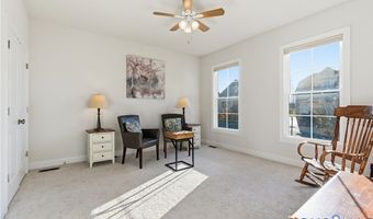 124 Axton Ln, Ashland, VA 23005