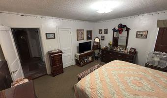 207 S 7th St, Amory, MS 38821