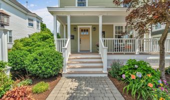 143 Maple St, Bangor, ME 04401