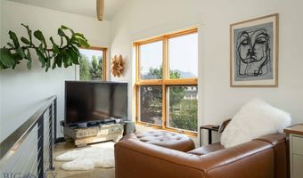 3748 Bungalow Ln, Bozeman, MT 59715