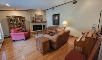 1314 N 3rd St, Aberdeen, SD 57401