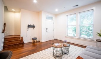 2215 RICHMOND Hwy 101, Alexandria, VA 22301