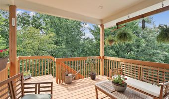 24261 Trail Ridge Ct, Adel, IA 50003
