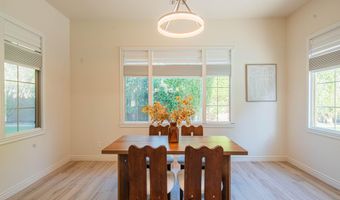2073 S NAVAJO Ct, Chandler, AZ 85286