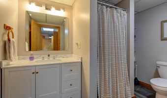 38 Iron Ledge Rd, Bartlett, NH 03812