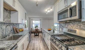 101 S PLAZA Pl, Atlantic City, NJ 08401