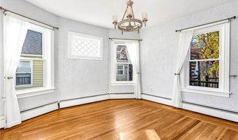 12 Lookout Ave, North Providence, RI 02911