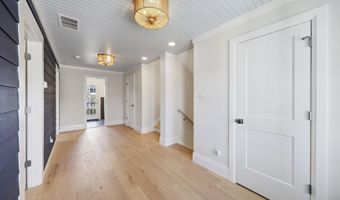247 Pine Dr, Bayville, NJ 08721