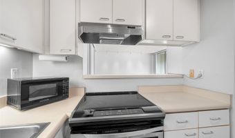 430 Keoniana St 314, Honolulu, HI 96815