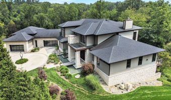 307 Windy Crest Dr, Ann Arbor, MI 48105