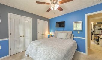 5485 Brookstone Dr NW, Acworth, GA 30101