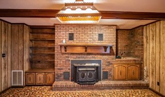 5042 Dummyline Rd, Batesville, MS 38606