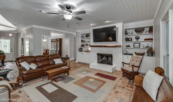 209 Lake Terrace Pl, Brandon, MS 39047