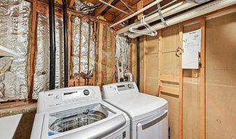8241 W Pomona Dr, Arvada, CO 80005