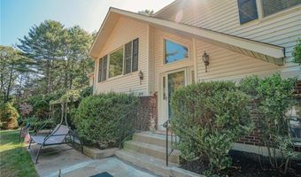 50 Isle Of Capri Rd, Coventry, RI 02816