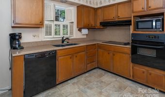 91 Haw Creek Cir, Asheville, NC 28805