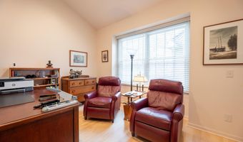 2222 Stonebridge Dr N, Ann Arbor, MI 48108