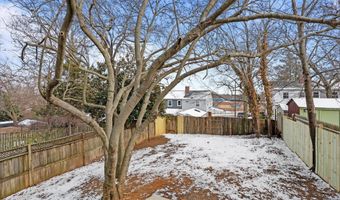 6913 WESTHAMPTON Dr, Alexandria, VA 22307