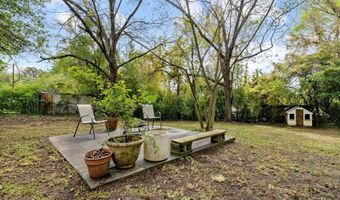 802 N Poplar St, Aberdeen, NC 28315
