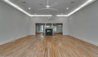121 Poplar Ridge Dr, Brandon, MS 39047
