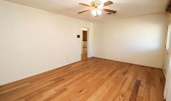 411 13th St, Abernathy, TX 79311