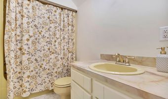 910 Chantilly Ln, Anderson, SC 29625