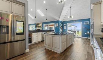 111 Waterway Ct, Aydlett, NC 27916