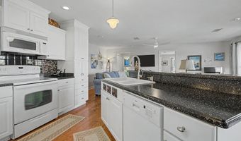 214 HARBOR Cir, Alligator Point, FL 32346