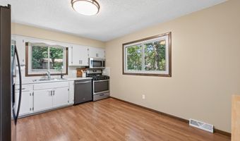 16271 Jasper St NW, Anoka, MN 55303