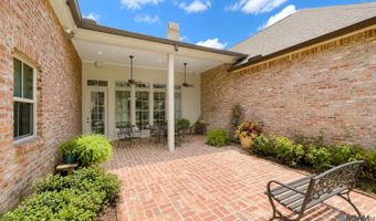 17744 Pecan Shadows Dr, Baton Rouge, LA 70810