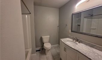 1204 NW 2nd St, Bentonville, AR 72712