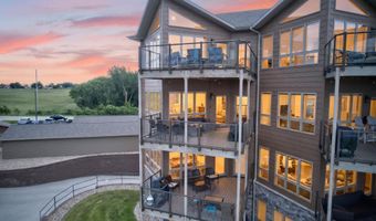 570 Linden Dr 316, Arnolds Park, IA 51331