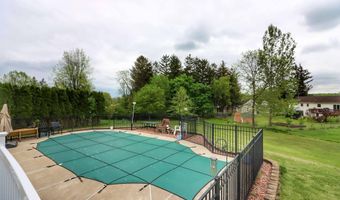 111 Windswept Dr E, Amsterdam, NY 12010