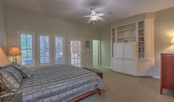1724 AVENIDA ALTURAS NE, Albuquerque, NM 87110