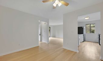 25 Florence Rd 84, Branford, CT 06405