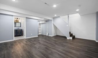 1554 Morning Sun Dr, Ballwin, MO 63021