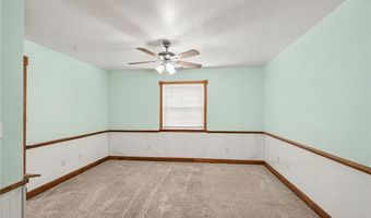 322 Riverfront Rd, Atchison, KS 66002