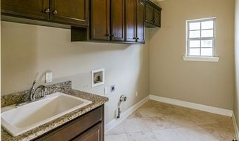 102 Caiden Dr, Benton, LA 71006