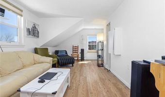 21 Watson St, Central Falls, RI 02863