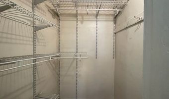 69 Park Dr 17, Boston, MA 02215