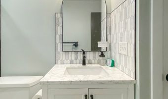 1403 Edgewood Dr, Ashland, OH 44805