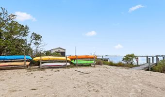 40154 SALT MEADOW Dr, Fenwick Island, DE 19944