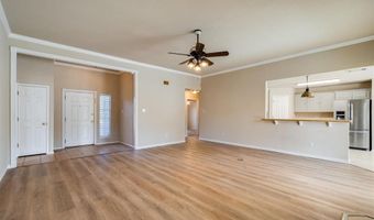 706 Lakeview Dr, Alvarado, TX 76009