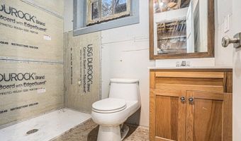 633 Marshall St, Allegan, MI 49010