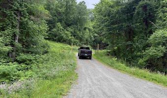 680 W River Rd, Brattleboro, VT 05301