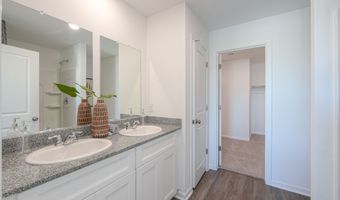 15826 S Overfield Rd, Arizona City, AZ 85123