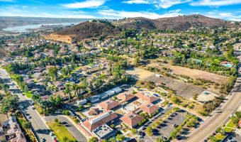 2365 Apricot Tree Ln, Spring Valley, CA 91977