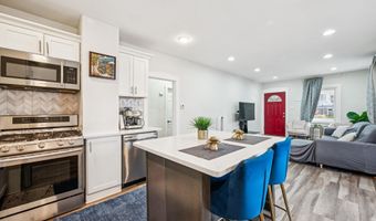 405 AUSTIN Ave, Barrington, NJ 08007