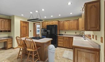1835 Rooses Ln, Indianapolis, IN 46217
