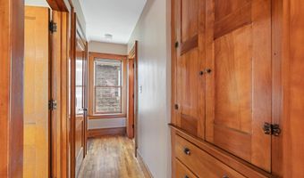 49 Hill St, Barre, VT 05641